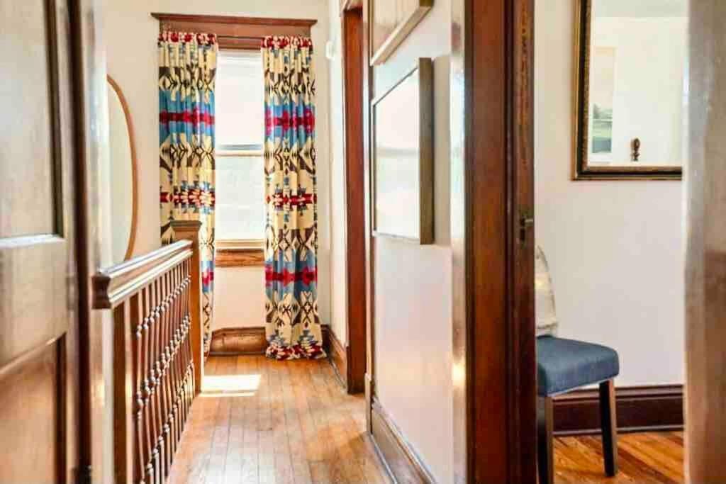 Highlands 3 Bedroom - Walk To Bars, Resturants Holiday home Louisville